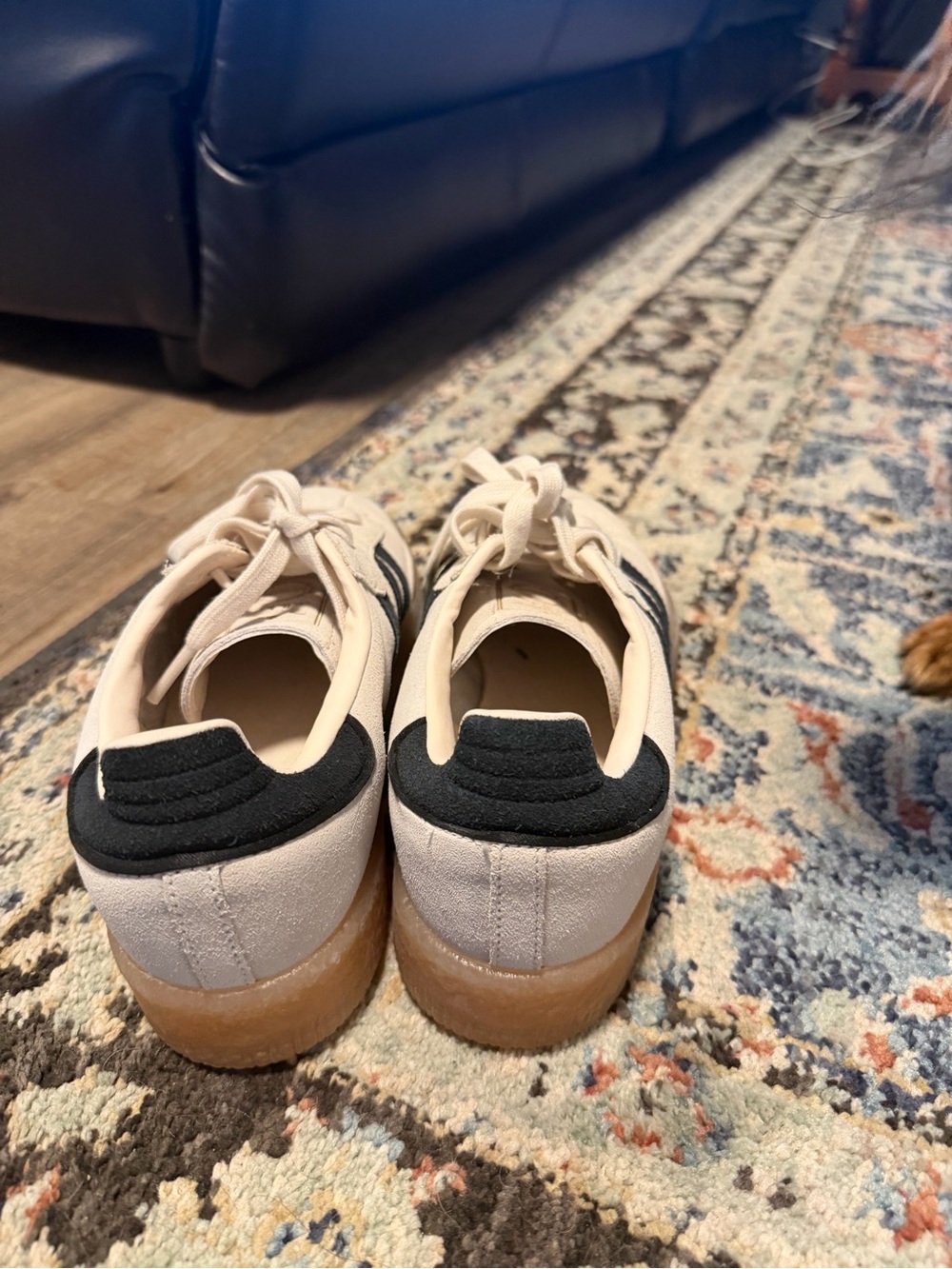 Cream adidas sambas - Picture 4 of 10